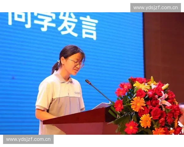 激情绿茵逐梦青春大学生足球联赛2014点燃校园运动新风尚